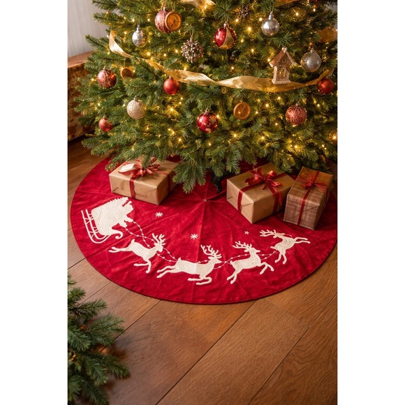 Traditional Red Christmas Tree Skirt Santa Sleigh Reindeer Embroidered Used Once - Picture 1 of 10